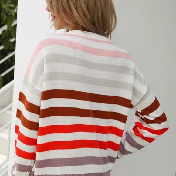 The Harper Sweater - Picture 2 of 3